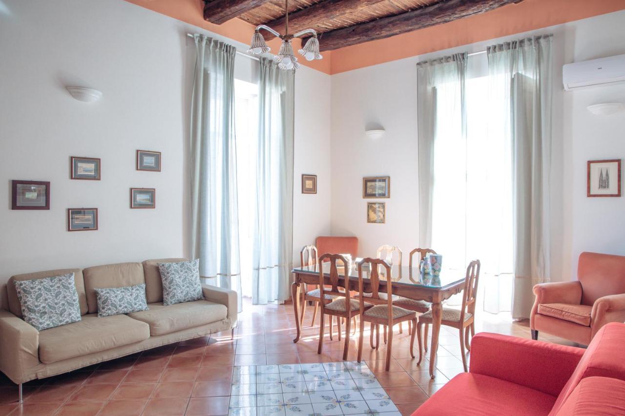 San Gregorio Luxury Apartments Napels Buitenkant foto