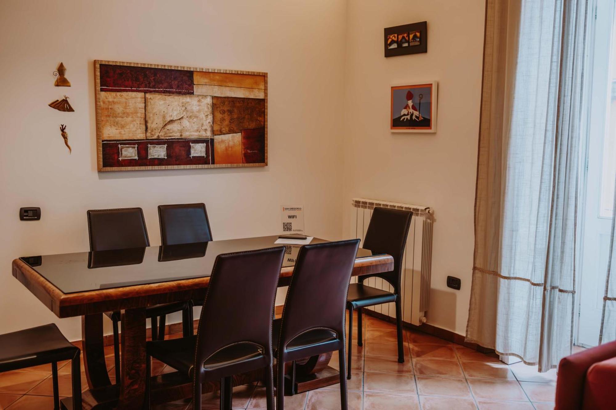 San Gregorio Luxury Apartments Napels Buitenkant foto
